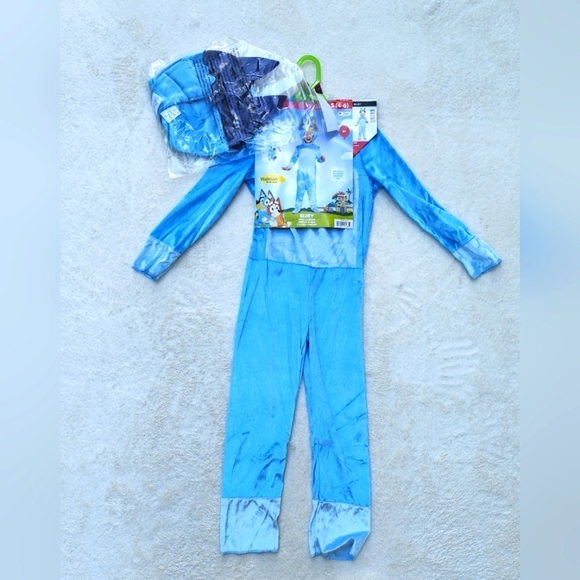NEW Bluey toddler boy / girl main character Halloween costume jumpsuit size 3/4t